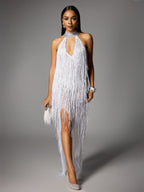 Vestido maxi blanco Elvrik con corte en la espalda y flecos