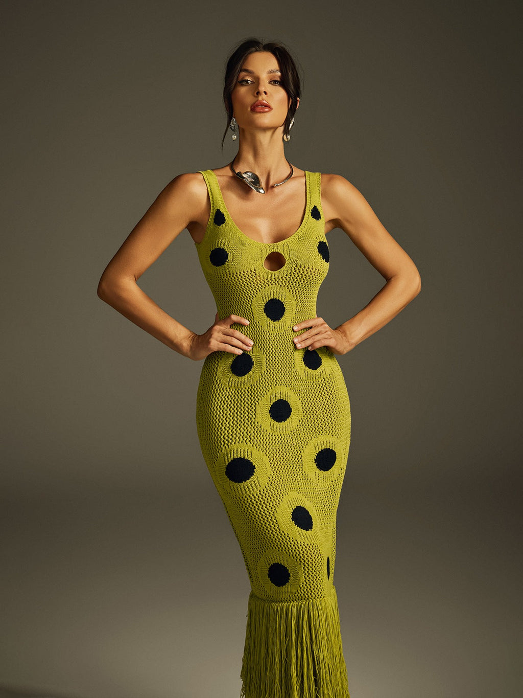 "Vestido Midi de Punto con Detalles de Flecos de Gaelion"