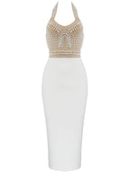 Vestido Halter Beige Isabella con Detalles de Perlas Bandage