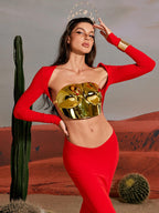 Top Halter Quill en Oro con Diseño de Armadura