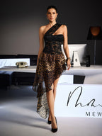 Maxi Vestido de Leopardo con Encaje de Un Hombro Raelira